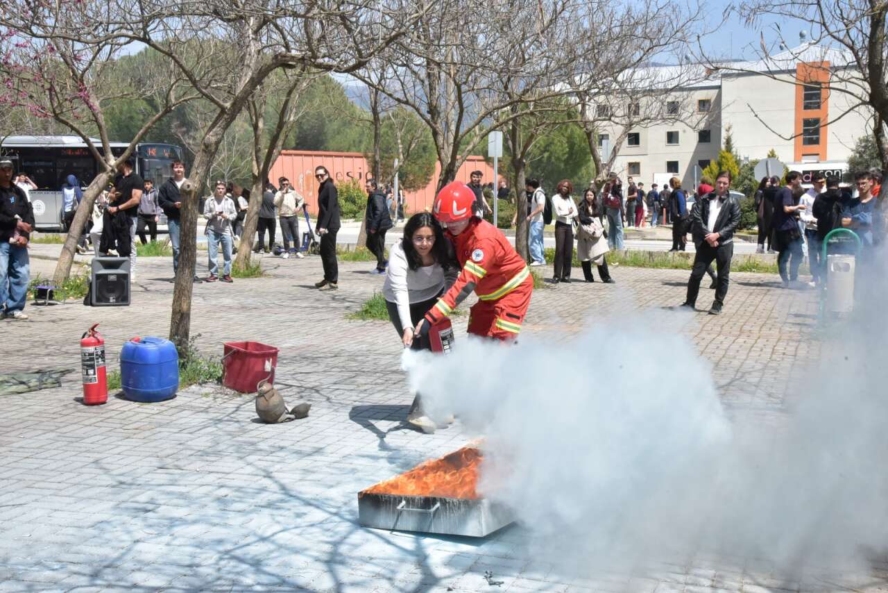 MSKÜ Personeline Teorik ve Uygulamalı Yangın Eğitimi 2